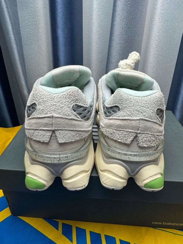 New Balance 9060 Beige 39.5 - photo numéro 5