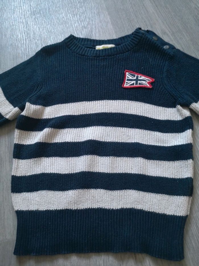 Pull 2 ans - photo numéro 2