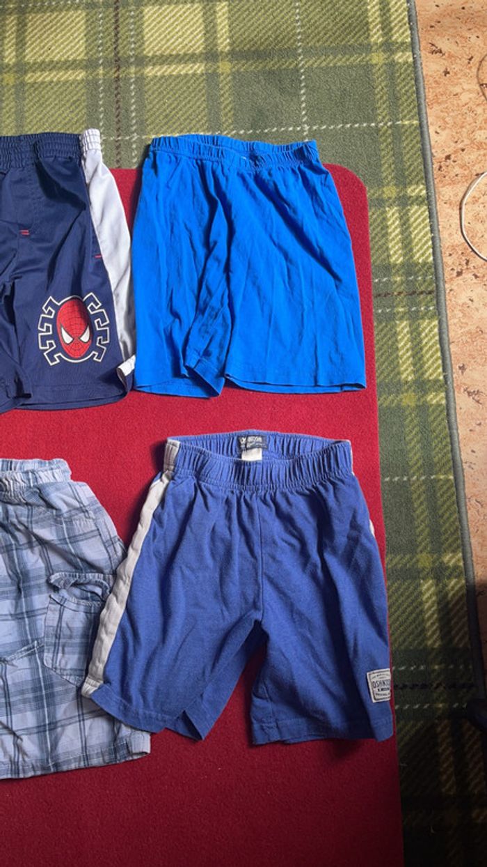 Lot shorts taille 4/5 - photo numéro 2