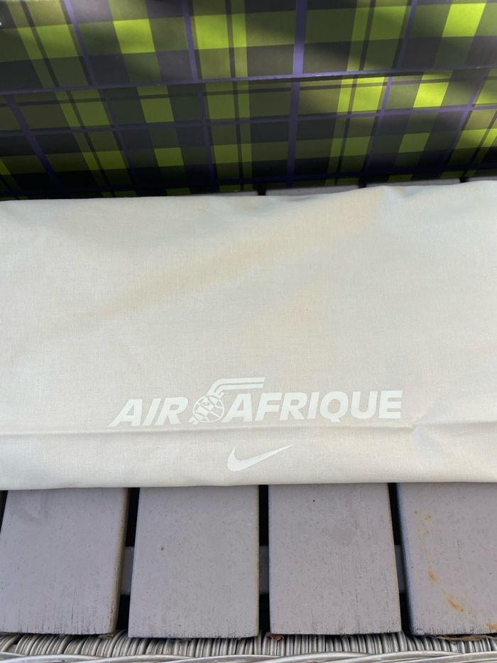 Air Afrique x Nike Air Max RK61 Coconut Milk - photo numéro 6
