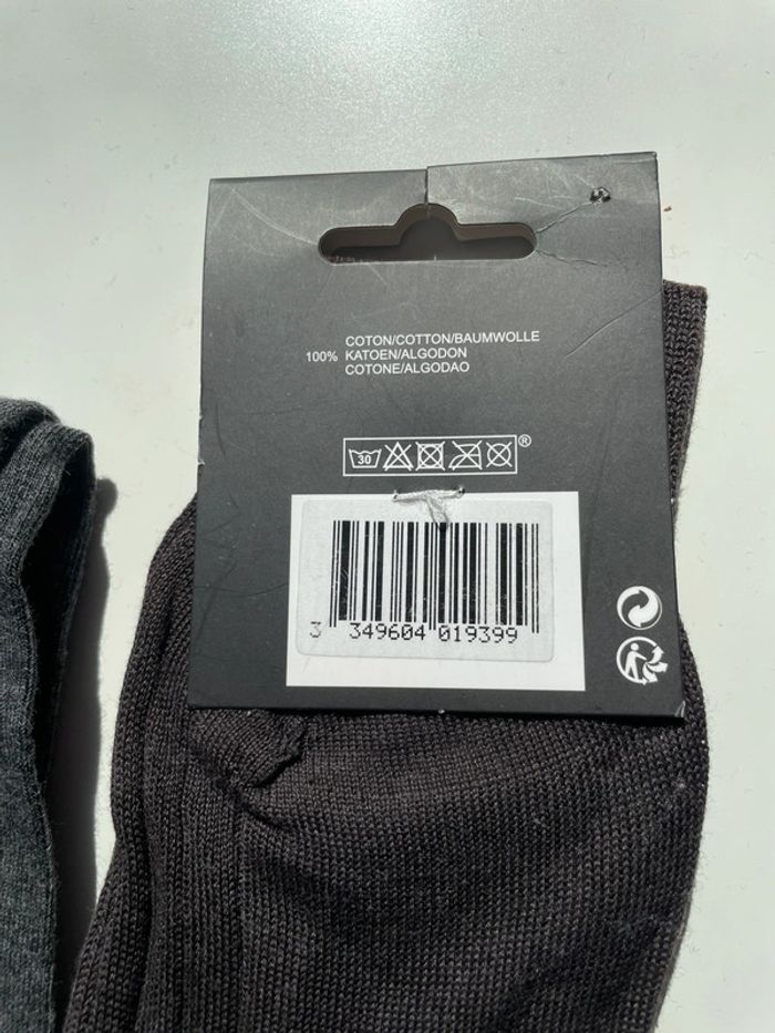 2 paires de chaussettes neuves 39/41 - photo numéro 4