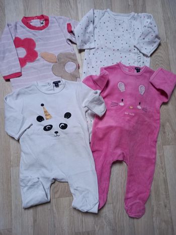 Lot de 4 pyjamas en velours