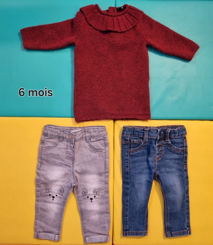Lot jeans + pull tunique robe 6 mois