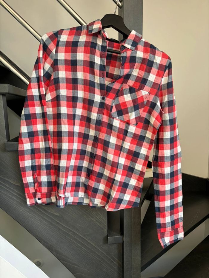 Chemise à carreaux
