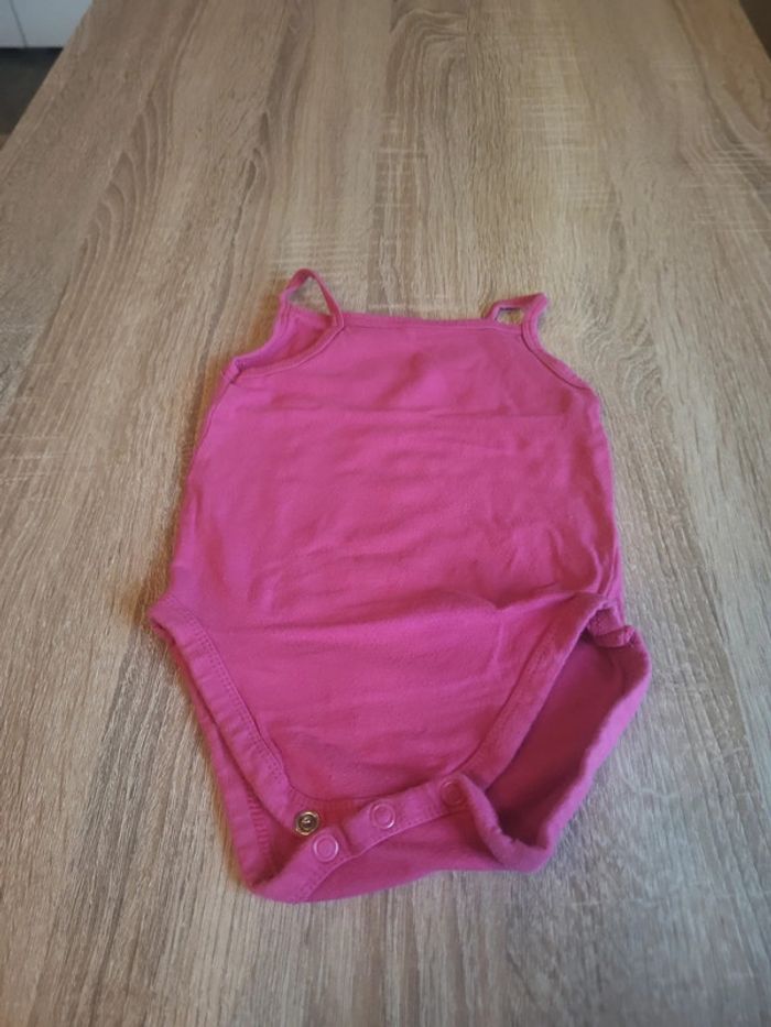 Lot 5 body sans manche - photo numéro 4