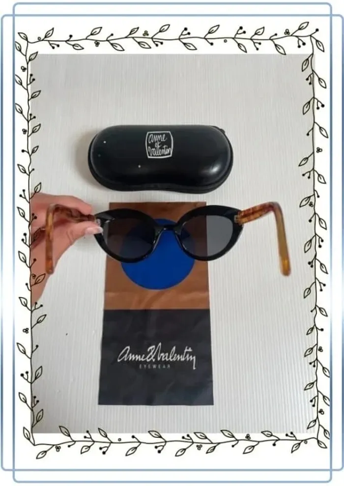 Lunettes de soleil Solento noir, très bon état - photo numéro 2