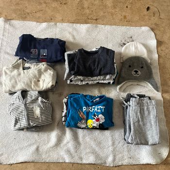 Gros lots vêtements garçon 6-9 / 9-12mois