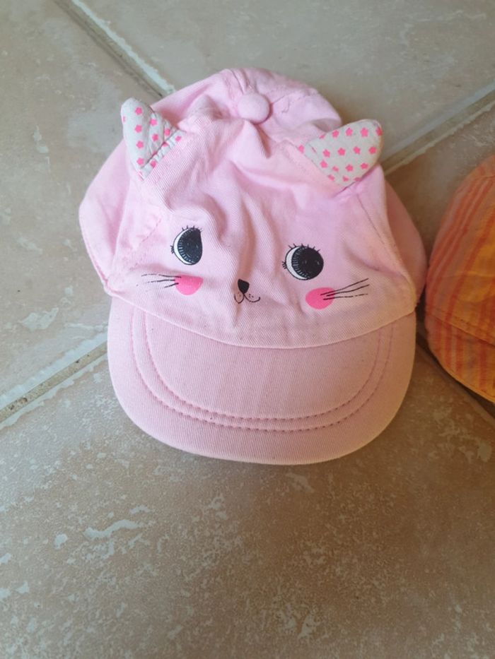 Lot 2 chapeau/casquette - photo numéro 2