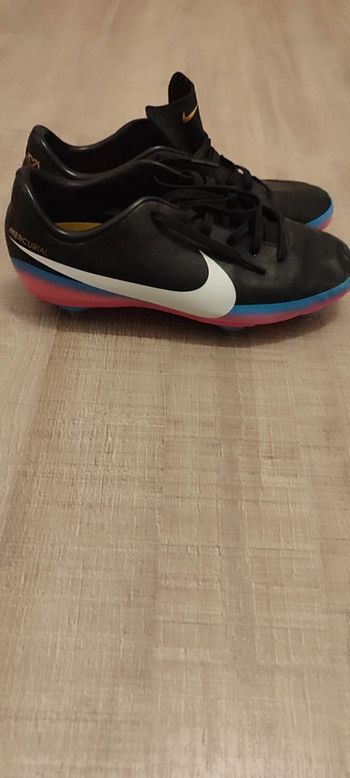 Chaussures foot Nike Mercurial