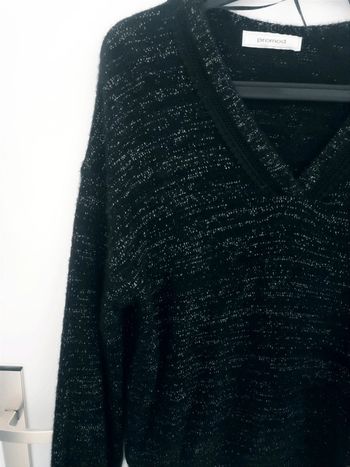 Pull doux noir brillants dorés col V dentelle Promod Taille M Neuf avec étiquette