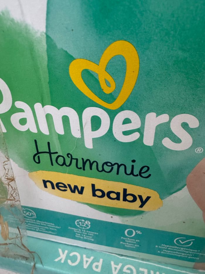 Couches Pampers harmonie T2 - photo numéro 2