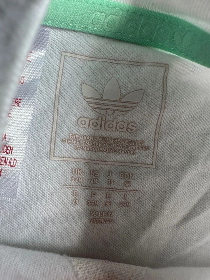 T-shirt adidas - photo numéro 2