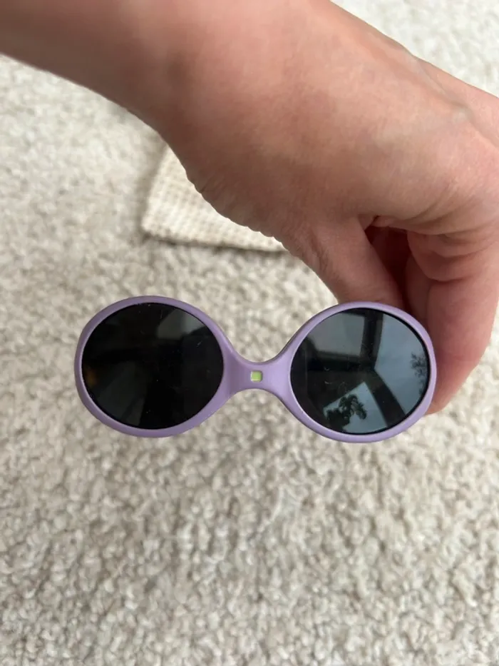 Paire de lunettes de soleil bébé violette fille - Ki et La - naissance à 12 mois - photo numéro 3