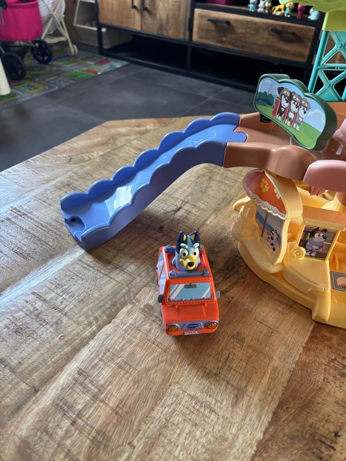 Tut Tut bolide garage bluey - photo numéro 3