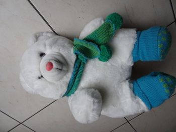 Peluche ours polaire