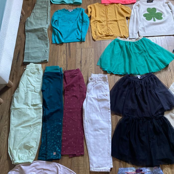 Lot de vêtements fille 8 ans - photo numéro 4