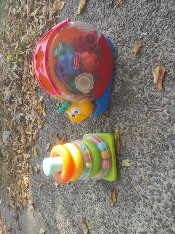 Lot 2 jouets 1er age