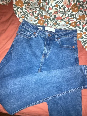 Jean mango