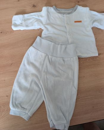 Tenu bébé