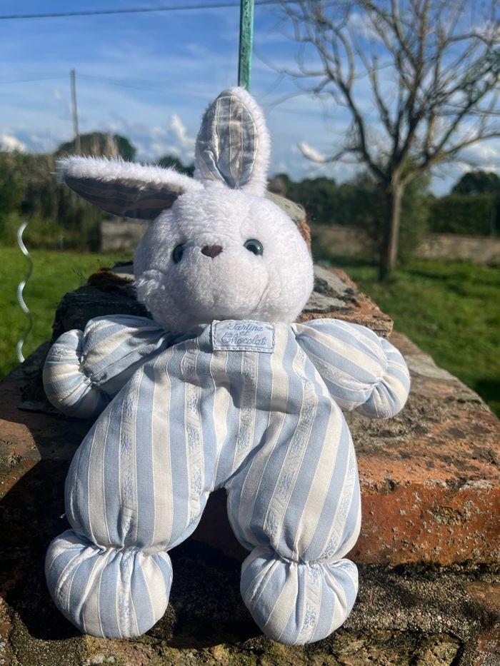Doudou, lapin, bleu, tartine et chocolat - photo numéro 4