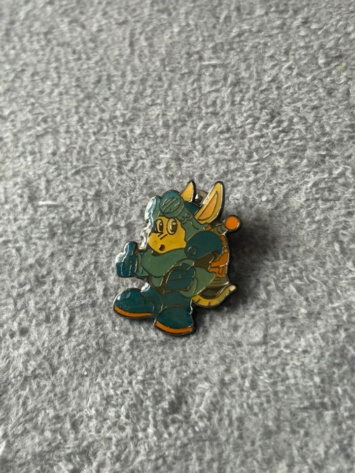 Pin’s broche bd Sparkster Rocket Knight