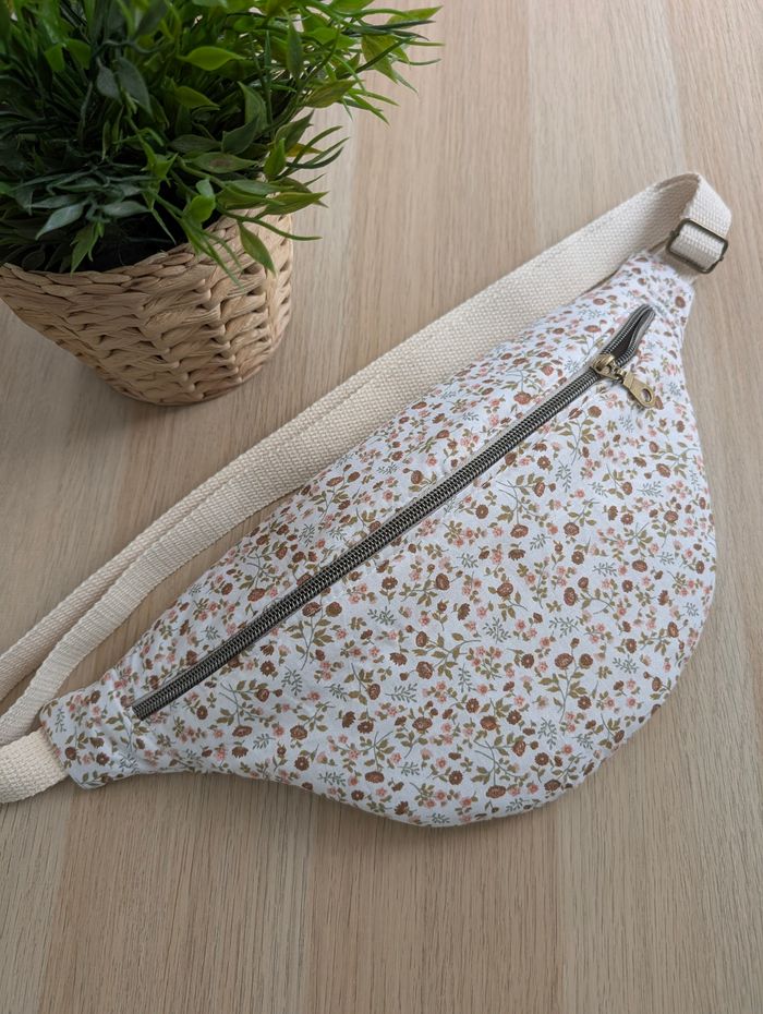 Sac banane femme fleuri - photo numéro 2