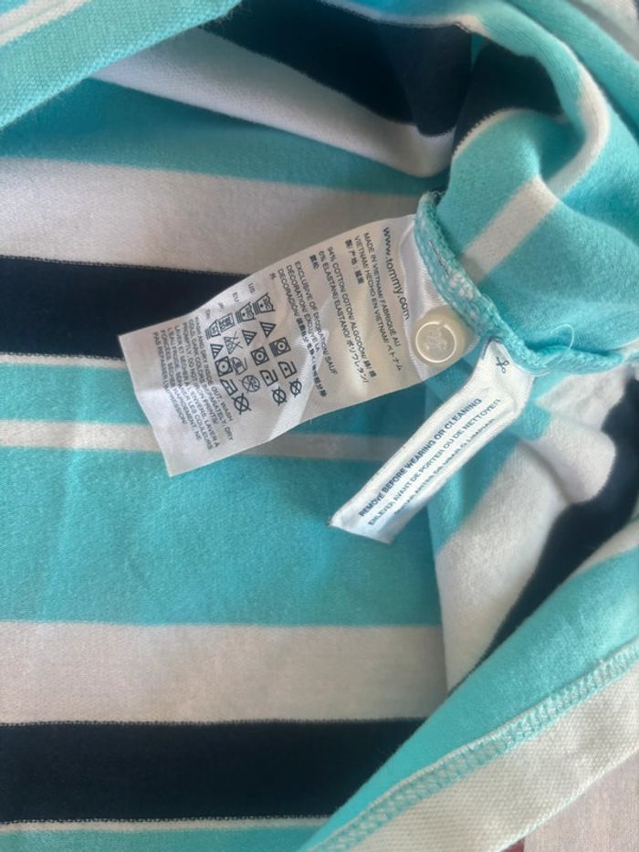 Polo Tommy Hilfiger taille L/XL blanc liserés bleu col V ouvert - photo numéro 8