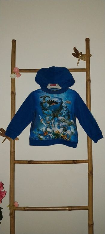 Sweat polaire à Capuche Excellent état Skylanders 2 ans