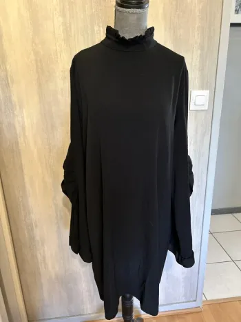 Robe noire élégante