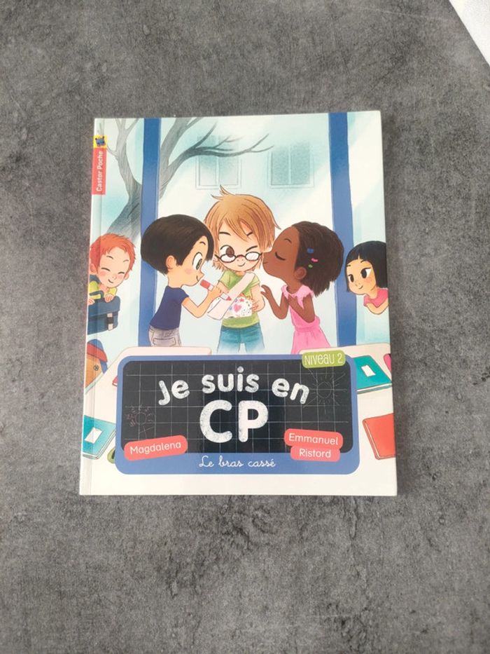 Je suis en CP le bras cassé