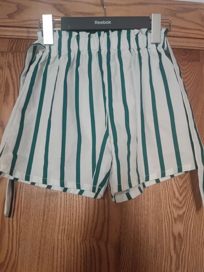 Short 30 cm