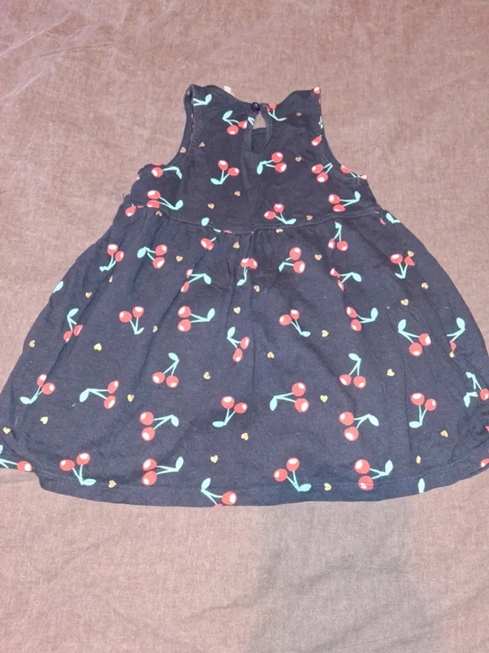 Robe 23 mois - photo numéro 2