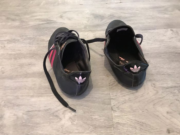 Chaussure adidas 37 - photo numéro 3
