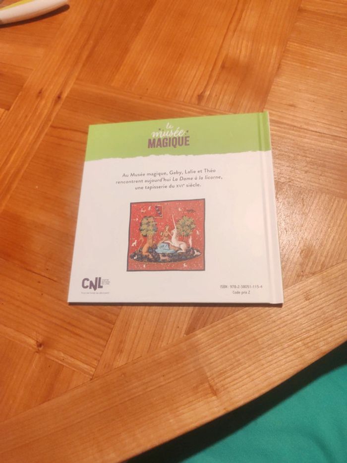Livre - photo numéro 2