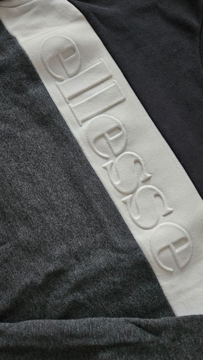 Pull ellesse - photo numéro 3