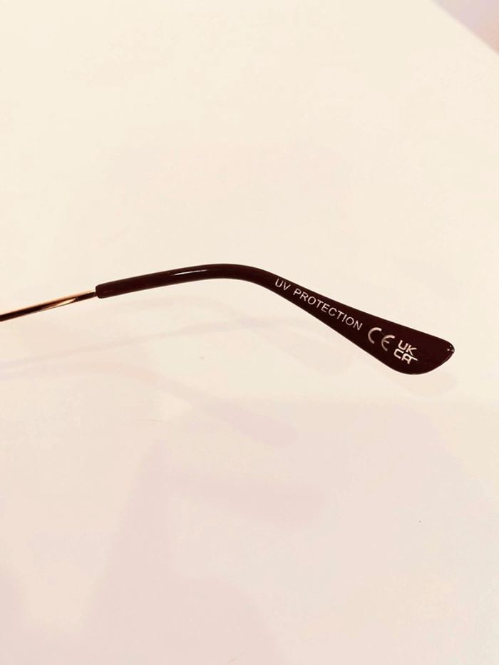 Lunette de soleil femme cats bordeaux et dorée verres dégradés UV protection catégorie 3 - photo numéro 5