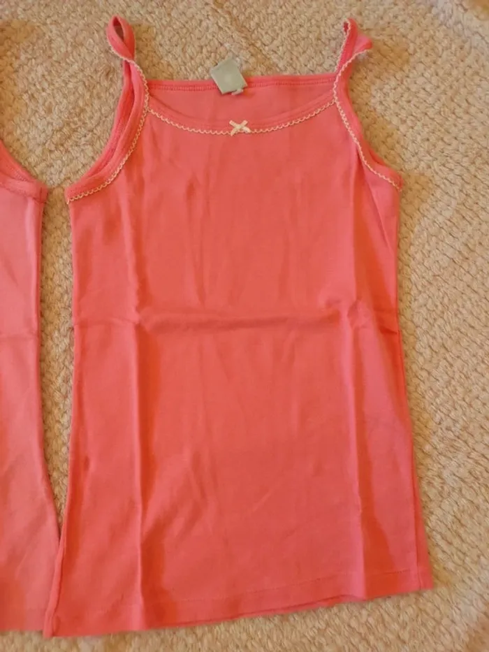 Lot de 3 maillots de corps Petit Bateau 10 ans - photo numéro 2