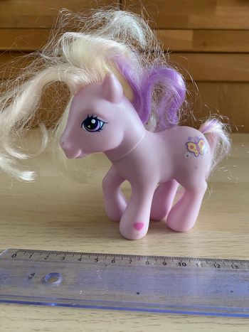Mon petit poney Little pony hasbro 2002 violet fluttershy