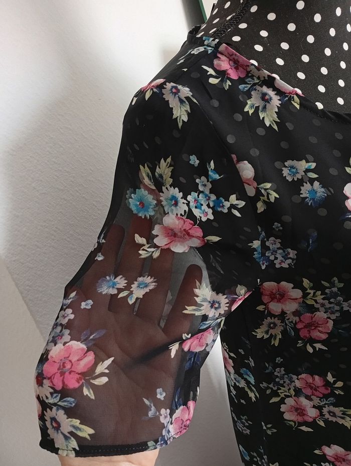 Blouse manches courtes. New Look 38 - photo numéro 2