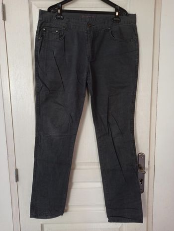 Pantalon jean gris