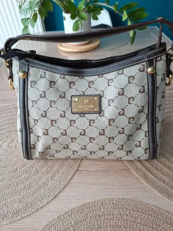 Sac à main Pierre Cardin Paris