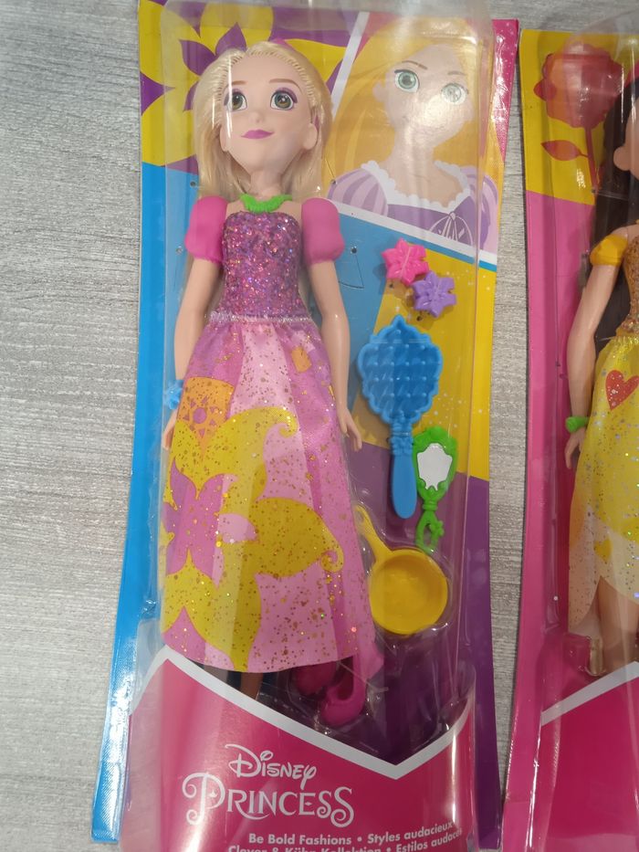Lot poupées disney - photo numéro 2