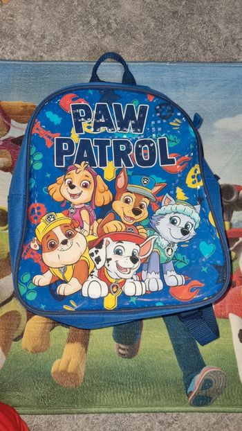 Sac a dos maternelle pat patrouille en très bon état