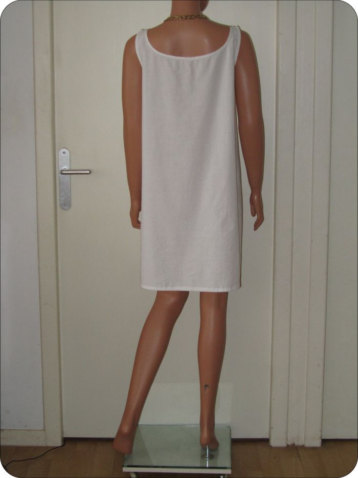 👗 Chemise de nuit T.40 👗 - photo numéro 2