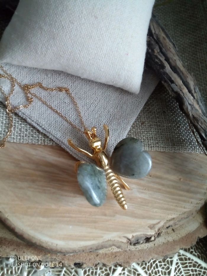 Collier papillon ailes en pierres de labradorite naturelle - photo numéro 4