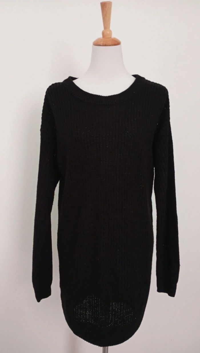 Robe pull tricot noir. Taille L