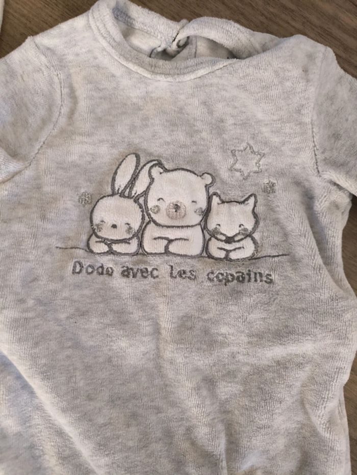 Pyjama naissance - photo numéro 3
