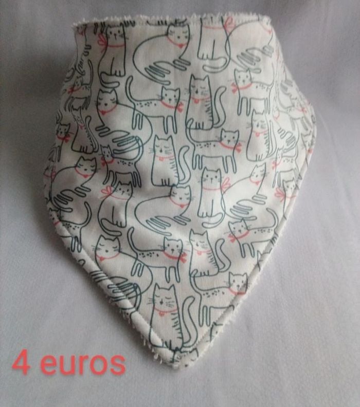 Bavoir bandana mixte 6-12mois (lot chat2)