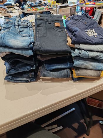 Lot pantalon garçon