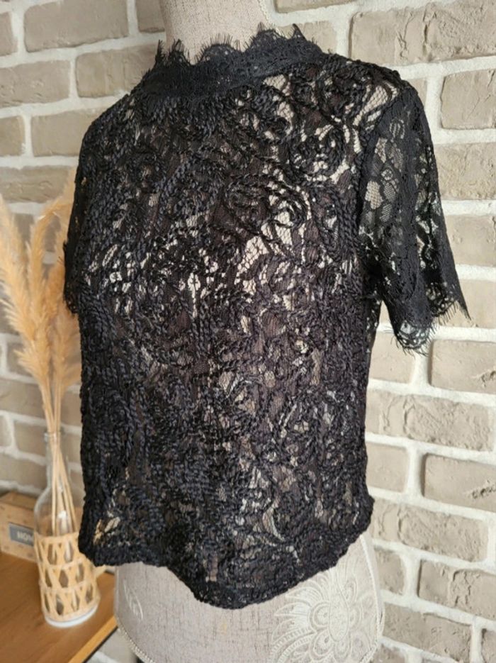 Blouse en dentelle noire Zara - Neuve avec étiquette - photo numéro 5